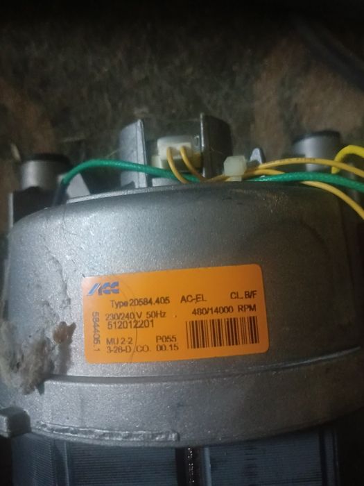 Продам двигатель стиральной машинки рабочий