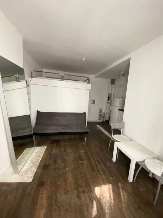 Дава се под наем Едностаен апартамент в София, Център - 42 кв.м за 331.5 € - Снимка #1