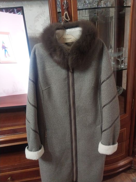 Срочно продам пальто