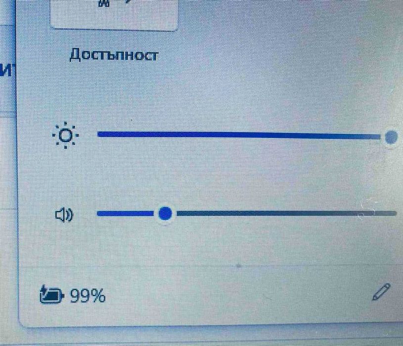 Лаптоп HP 8570 proc i7 3520 2x2,9 ghz turbo 3,6 ghz SSD 128 gb