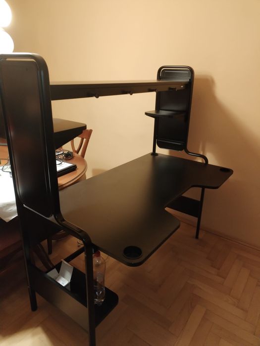 Birou de gaming Fredde