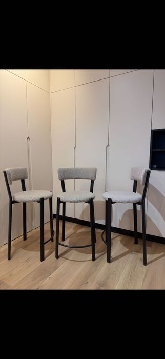 3 Scaune bar Inova Interiors