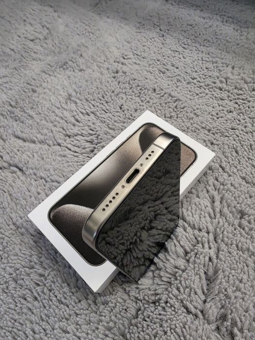 Iphone 15 Pro Grey
