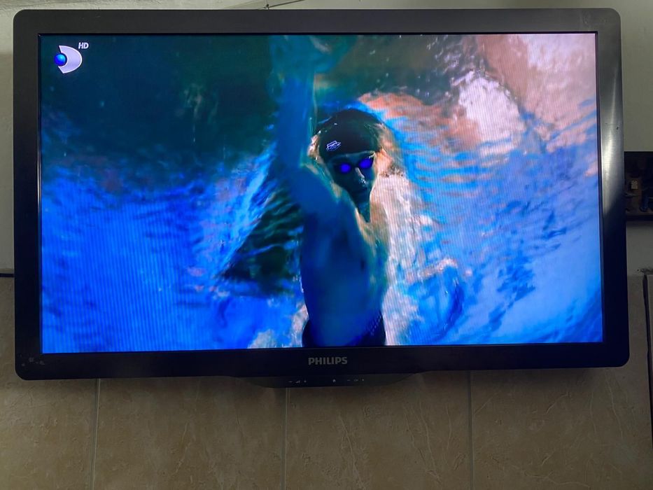 Vând TV led Philips diagonala 81cm full HD