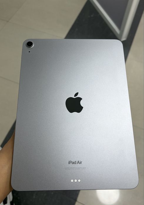 iPad Air 11-inch