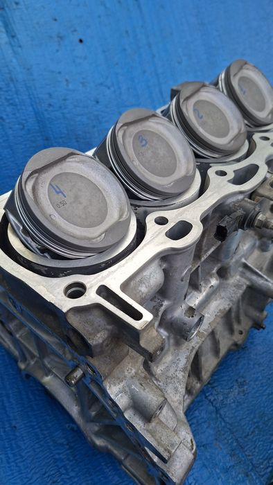 Блок цилиндров 2AZ-FE TAYOTA