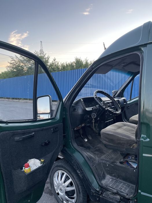 Продам газель грузовой