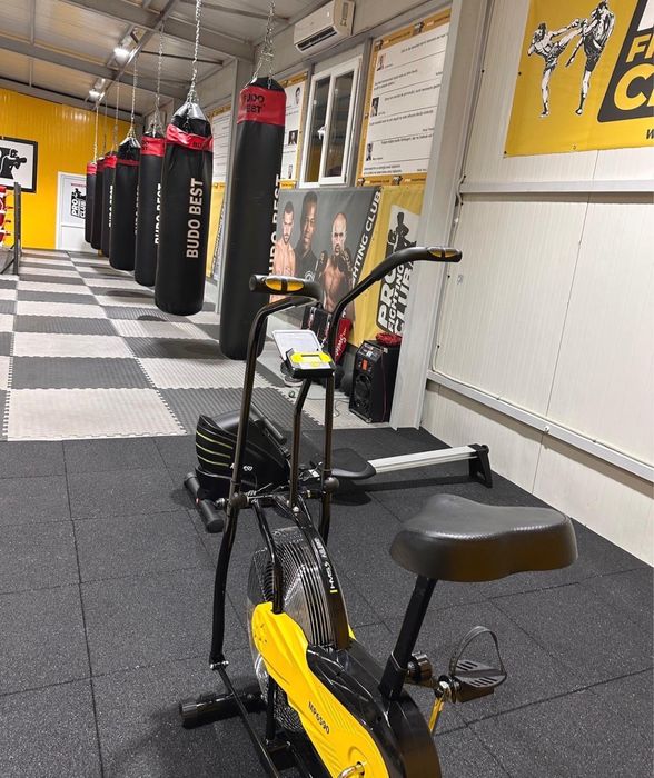 Vand pachet complet sala sporturi contact - Ring, Saci, Tatami&cardio