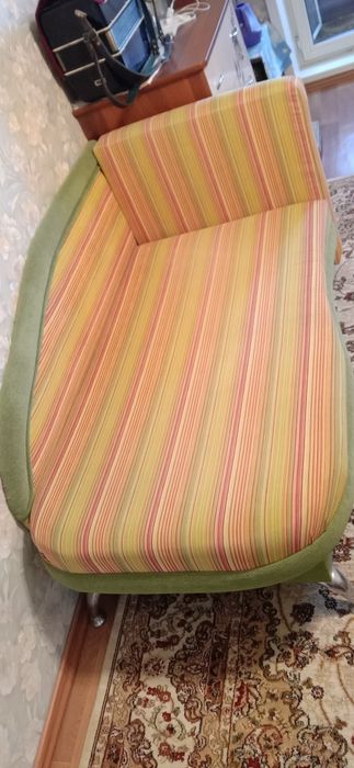 Продам подростковый диван