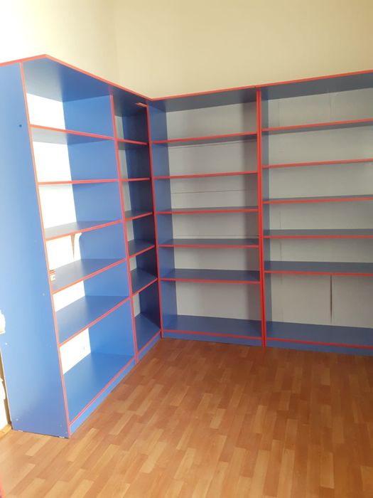 Продам стеллажей