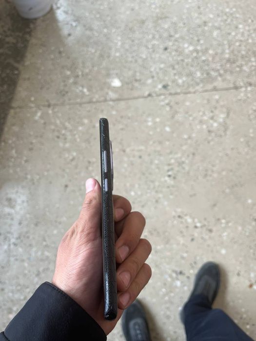 Redmi note 15  toza telefon 1 oy boʻlmadi oʻzima iph 13 oldim