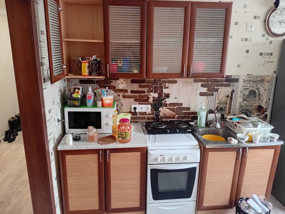Продам кухонный гарнитур срочно