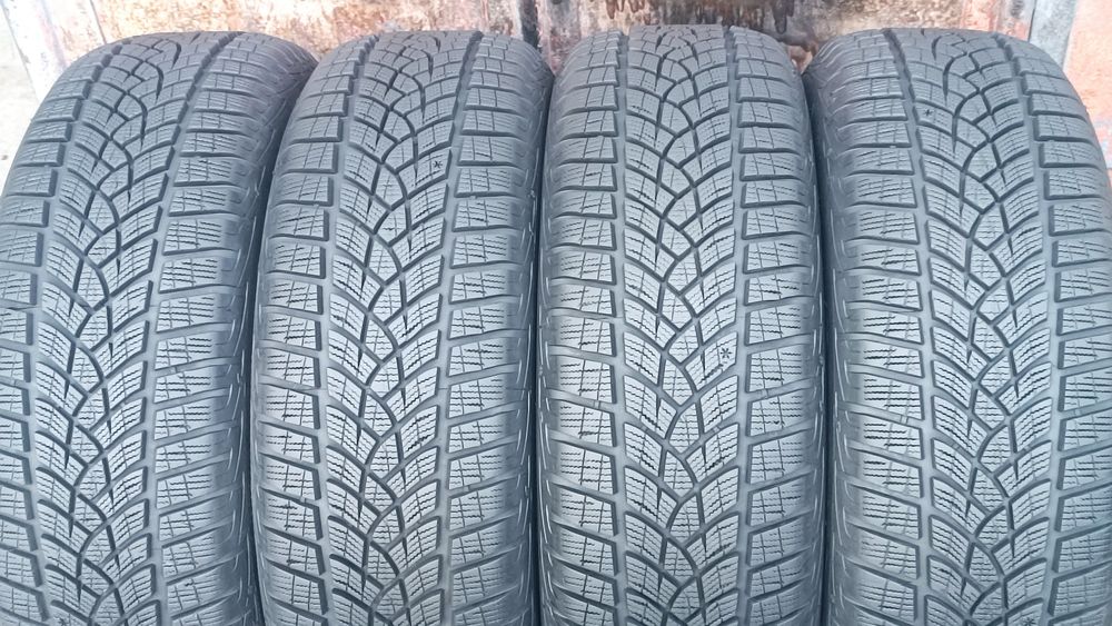 215/65/16 Goodyear