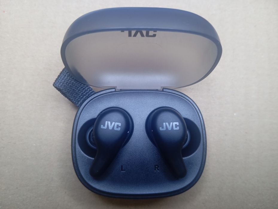 Căști Jvc cu noise Cancelling HA-A23T impecabile