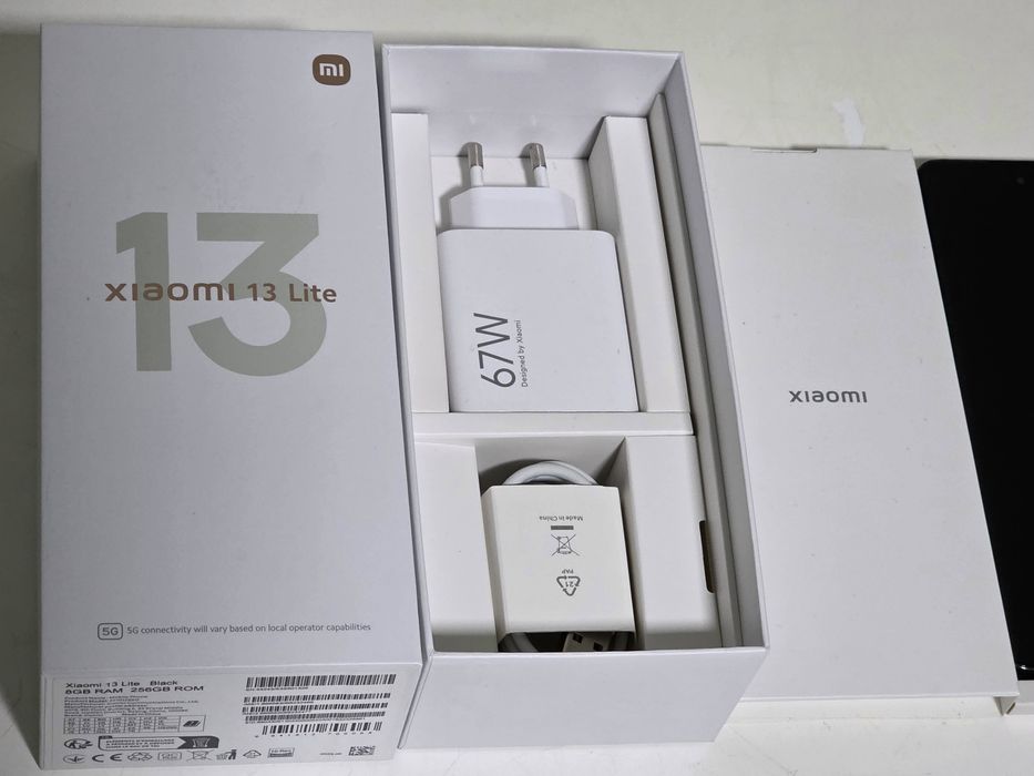 Xiaomi 13 Lite (8GB / 256GB) – Черен, Отлично състояние, Пълен комплект