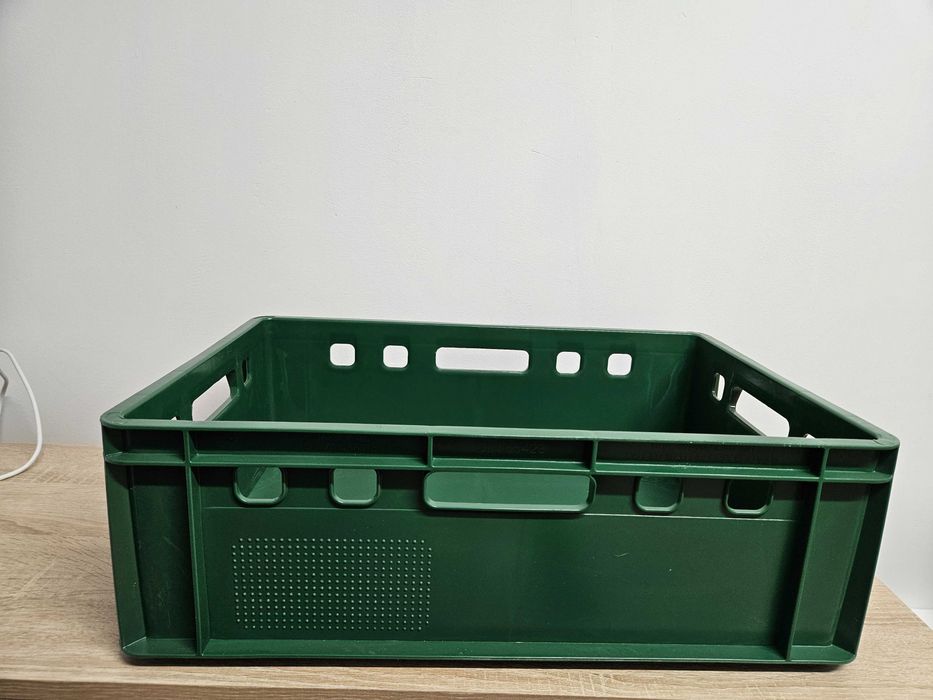 Naveta /lada plastic/tip E2 verde /Super pret 27 ron