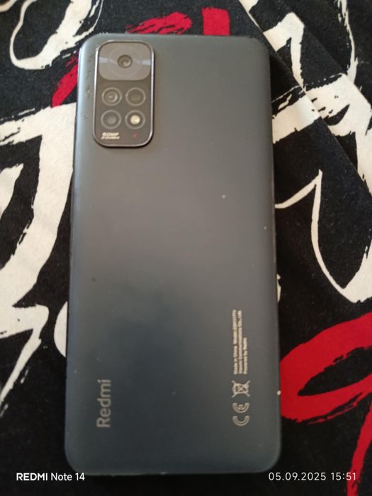 Продавам redmi note 11