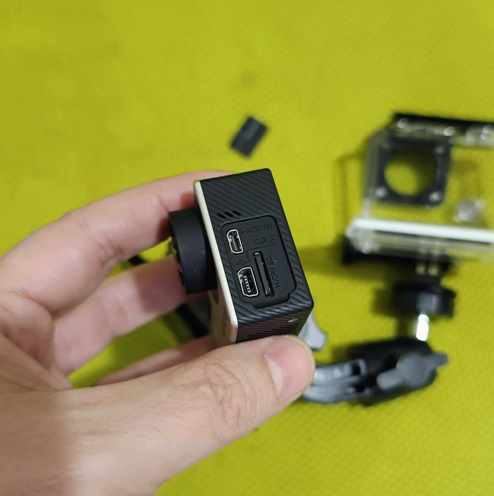 GoPro Hero 4 Silver - LCD