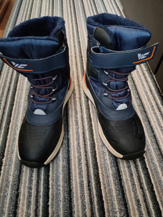 Детски зимни ботуши