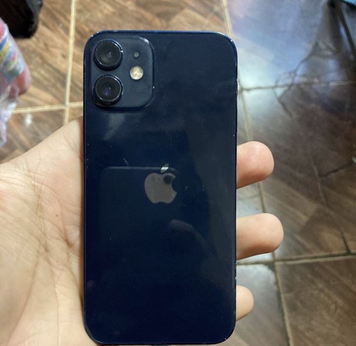 Iphone 12mini sotiladi