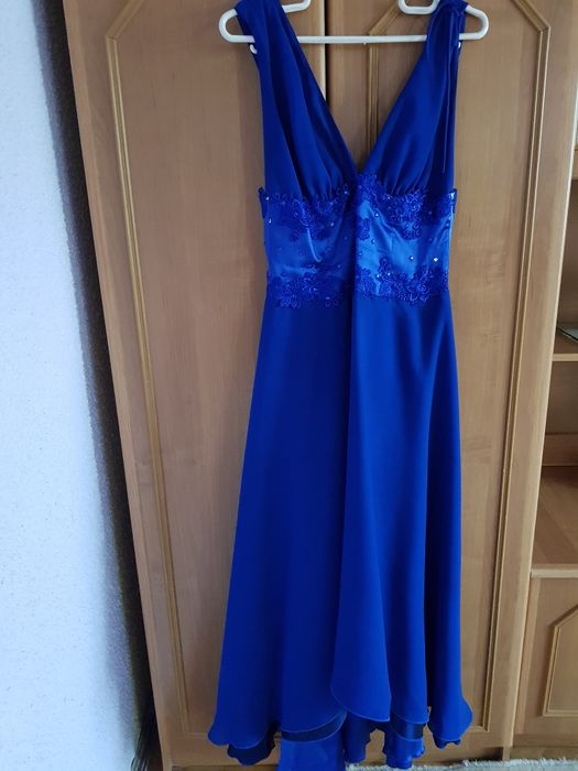 Vand Rochie eleganta