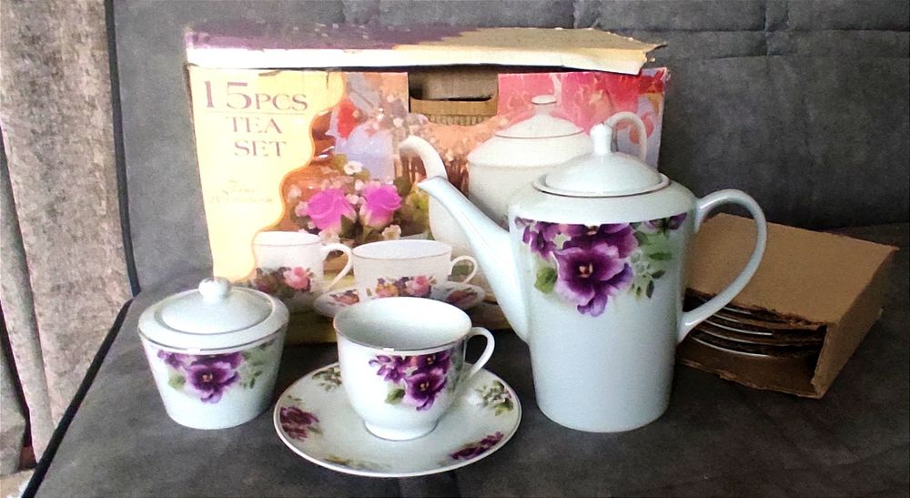 Продается сервиз