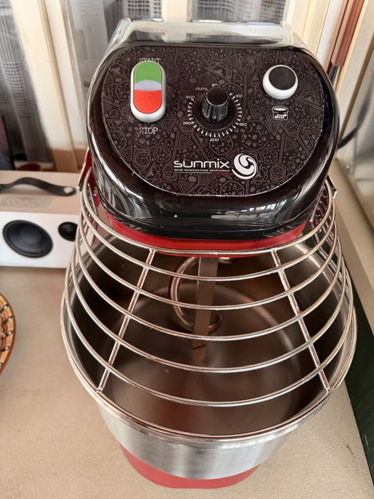 Sunmix Easy6 - rosso - спирална тестомесачка