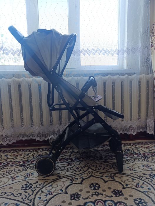 Продам детскую коляску