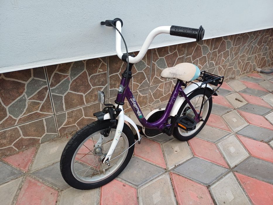Bicicleta de copii cu roti de 14 inch super frumoasa