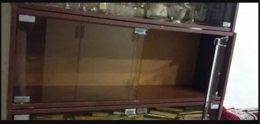 Продам полки вместительные и глубокие