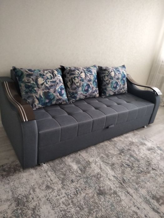 Продам       диван