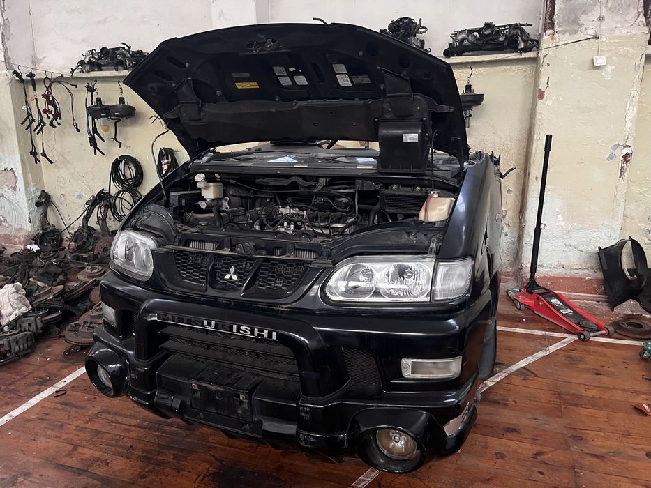 Машины в разборе с Японии