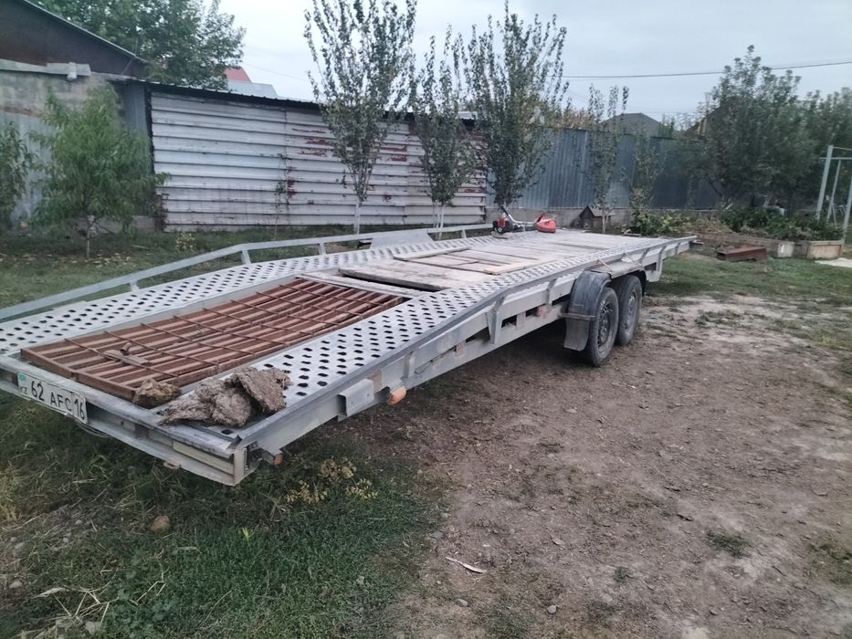 Прицеп автовоз...