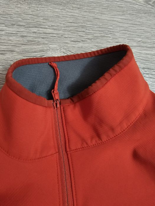 Jacheta bordo Arc'Teryx ptr. Barbati