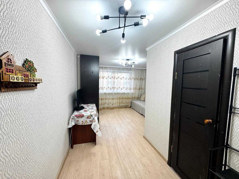 1- к р-он Встреча продам