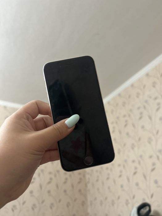 iphone se 2020 /iphone смартфон