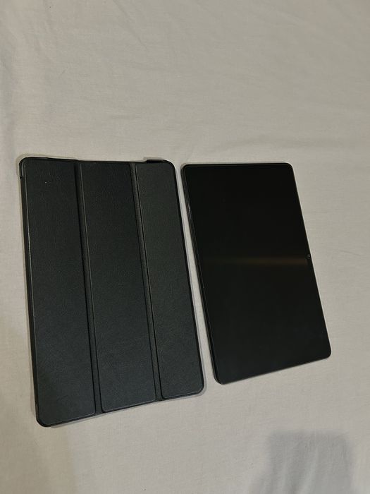 Продам планшет Honor Pad X9 новый