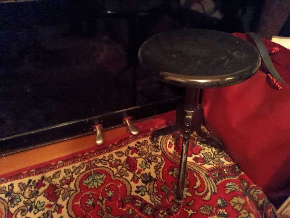 Пианино Октава б/у