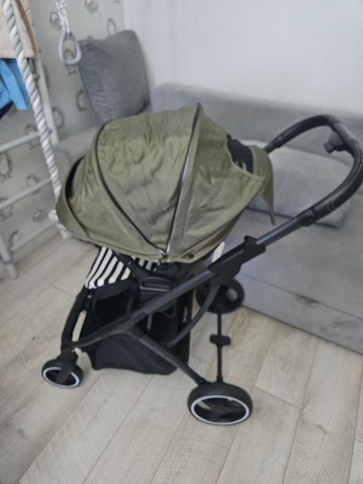 Коляска прогулочная Dearest 1618L, зеленый