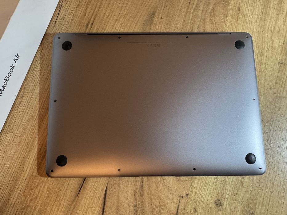 MacBook Air Retina 13-inch (2019)