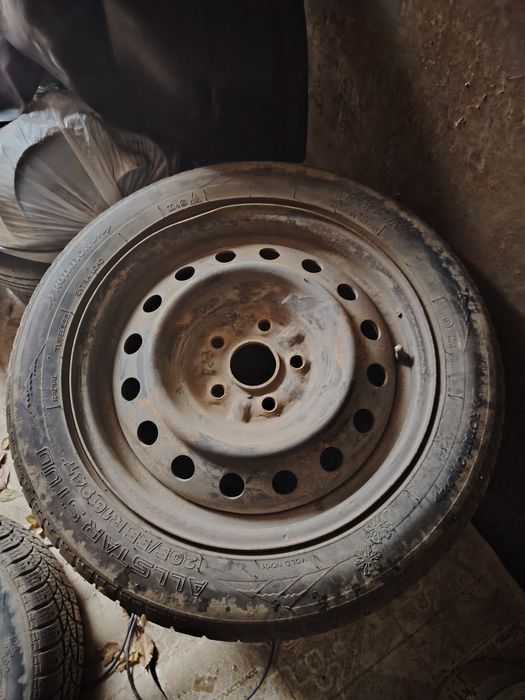 Продам колёса. Стояли на ауди.