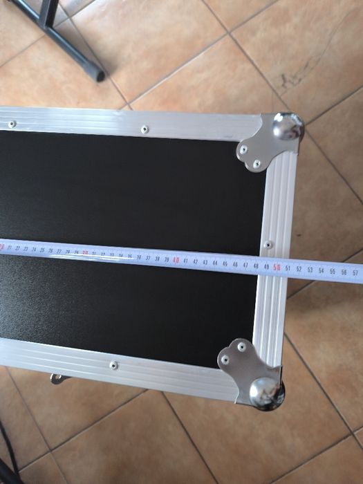 Case dublu cu roti pentru moving head