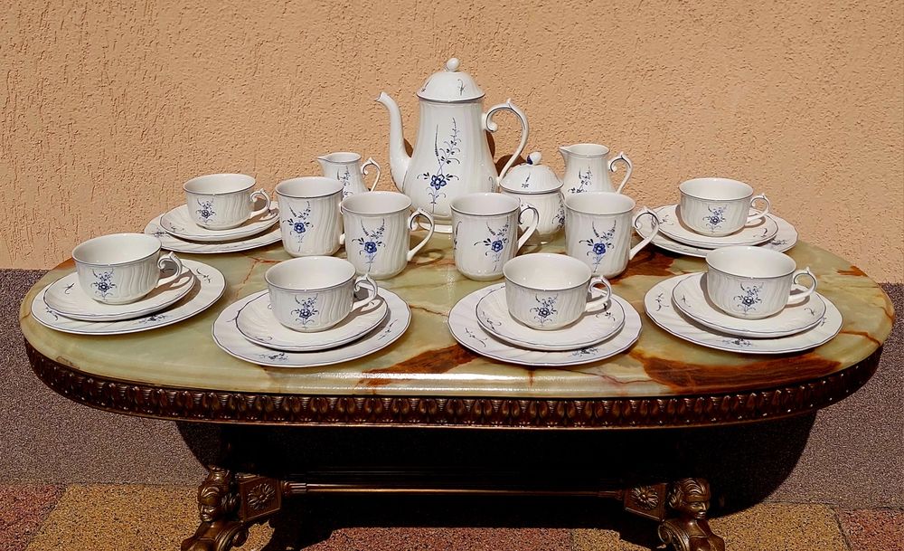 Serviciu de cafea și mic dejun Villeroy & Boch.