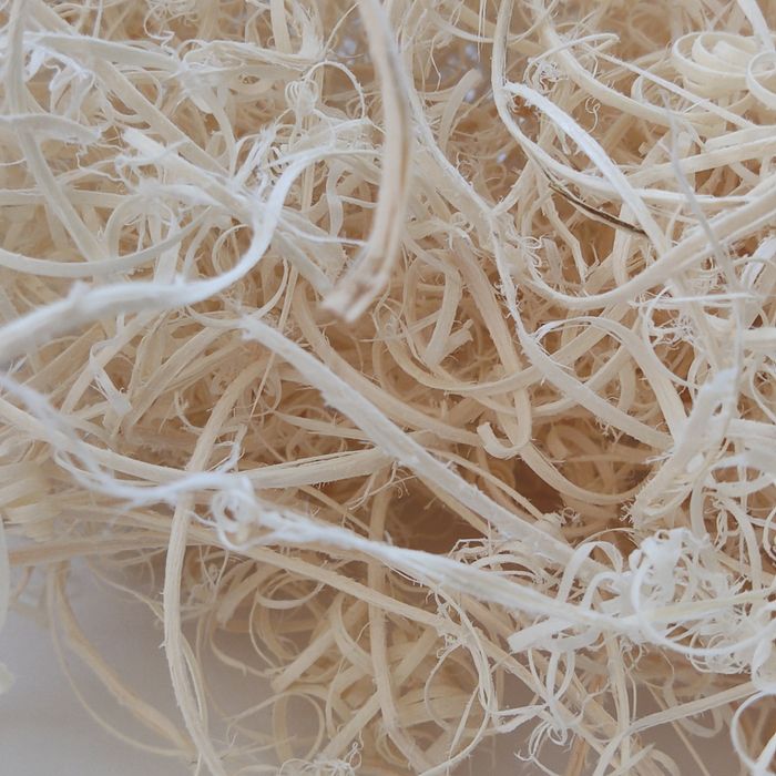 Дървесна вата, вълна, опилки, стърготини от натурална дървесина