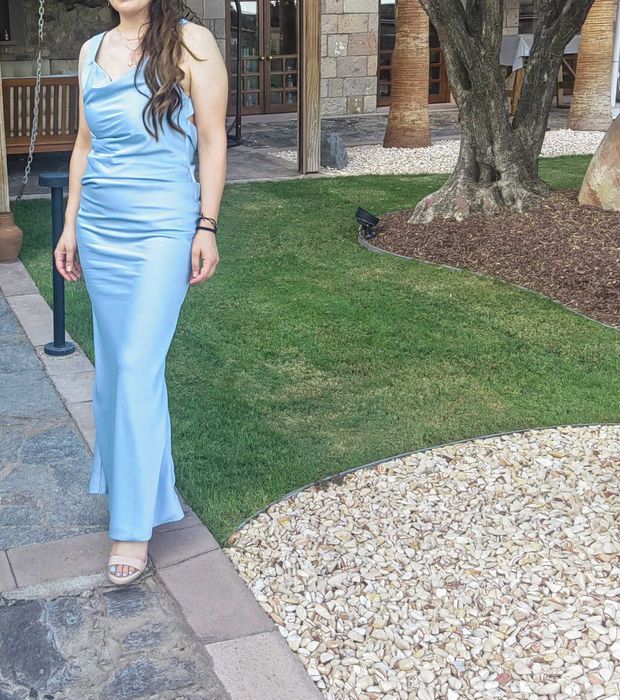 Рокля размер 38 М