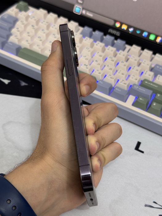 Продам iphone 14 pro max 256 gb deep purple