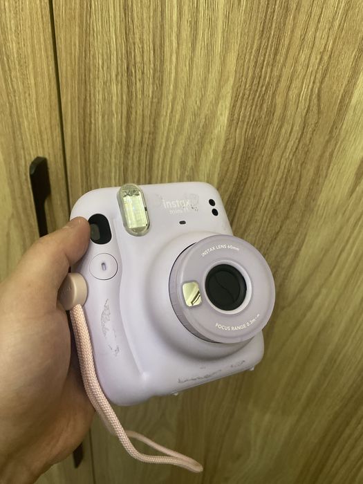 Полароид instax mini 11