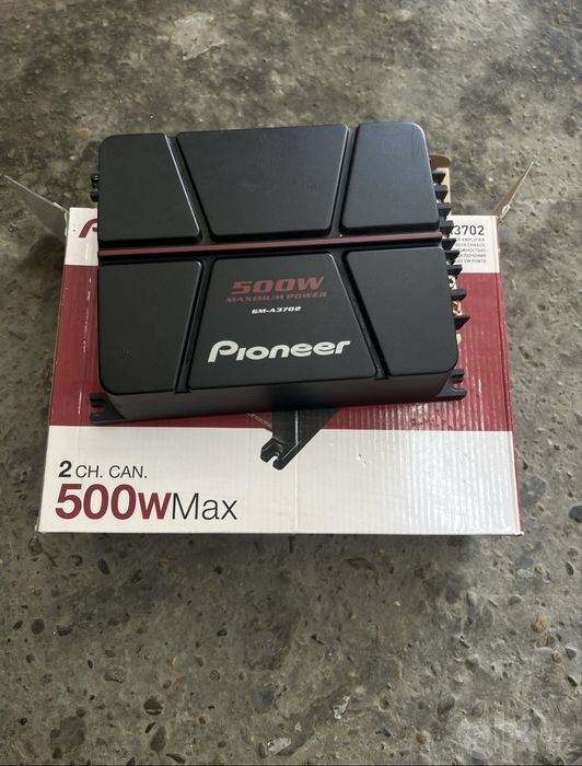 Pioner 500 w usilitel sotiladi