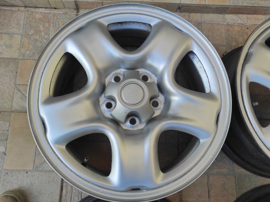 Железни джанти 16" 5х114.3 6,5j, ц.о 60.1мм за Тойота рав4