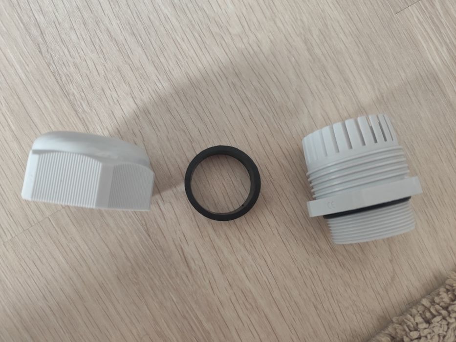 Presetupă plastic cu filet M40 noua